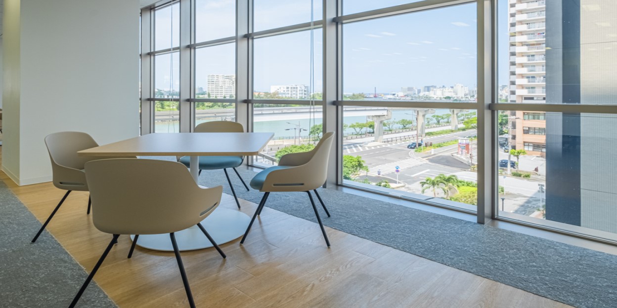 テラスエリア - 壺川